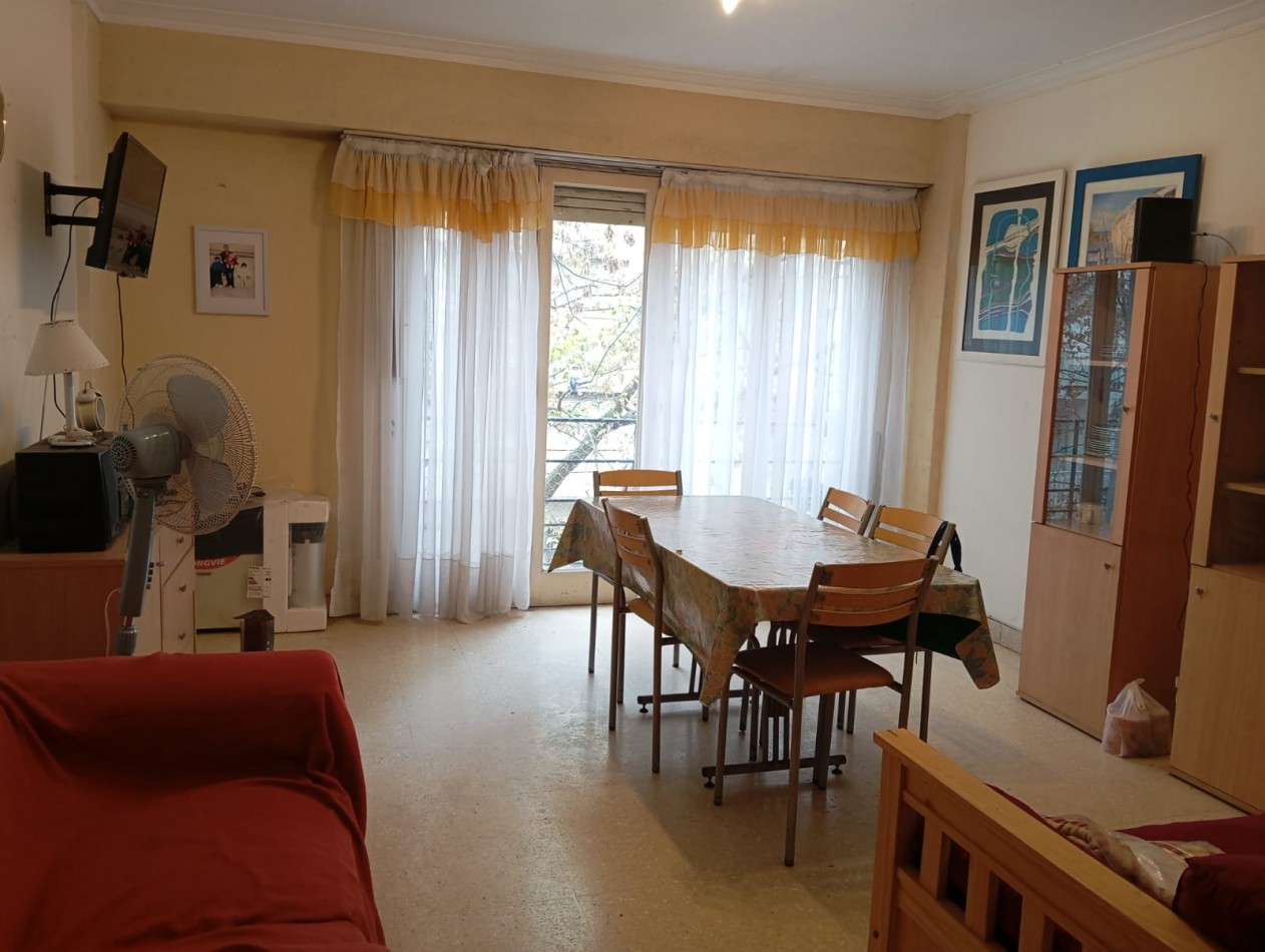 DEPARTAMENTO 3 AMBIENTES CON BALCON FRANCES- MACROCENTRO