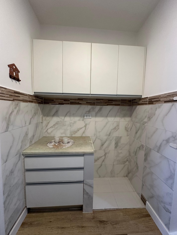 DEPARTAMENTO 3 AMBIENTES CON BALCON FRANCES - ZONA CENTRO