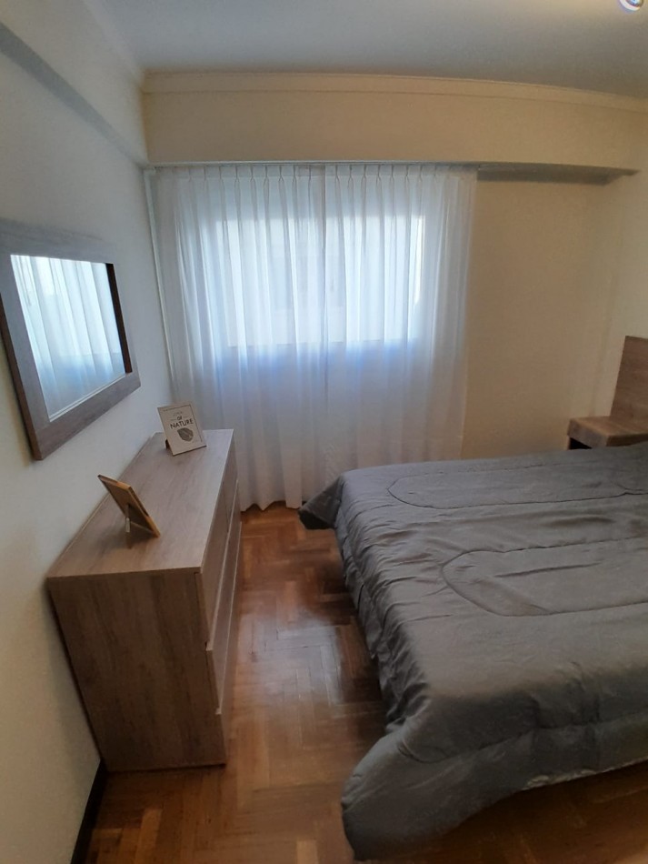 DEPARTAMENTO 2 AMBIENTES LATERAL - ZONA CENTRO
