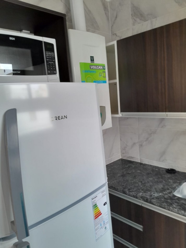 DEPARTAMENTO 1 AMBIENTE CON BALCON FRANCES - ZONA CENTRO