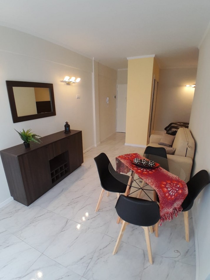 DEPARTAMENTO 1 AMBIENTE CON BALCON FRANCES - ZONA CENTRO