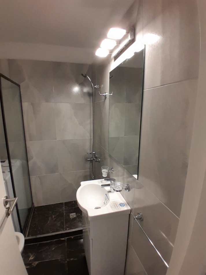 DEPARTAMENTO 1 AMBIENTE CON BALCON FRANCES - ZONA CENTRO