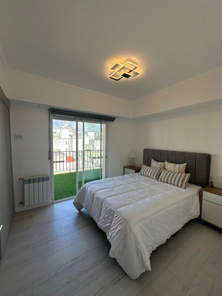 VENTA DEPARTAMENTO 4 AMBIENTES CON VISTA AL MAR Y BALCON TERRAZA 