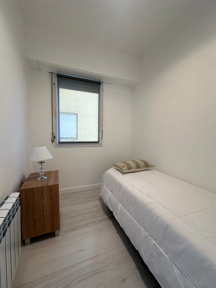 VENTA DEPARTAMENTO 4 AMBIENTES CON VISTA AL MAR Y BALCON TERRAZA 