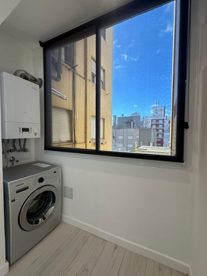 VENTA DEPARTAMENTO 4 AMBIENTES CON VISTA AL MAR Y BALCON TERRAZA 