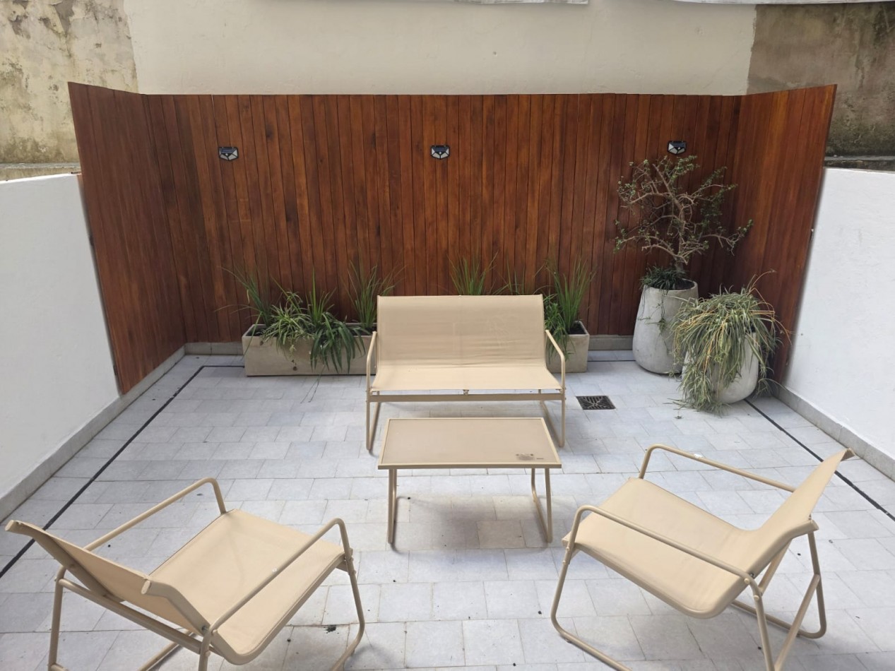 VENTA DEPARTAMENTO AMBIENTE DIVIDIDO CON PATIO