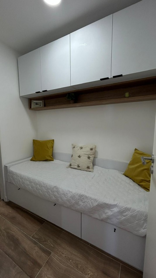 VENTA DEPARTAMENTO 2 AMBIENTES CON DEPENDENCIA Y VISTA AL MAR