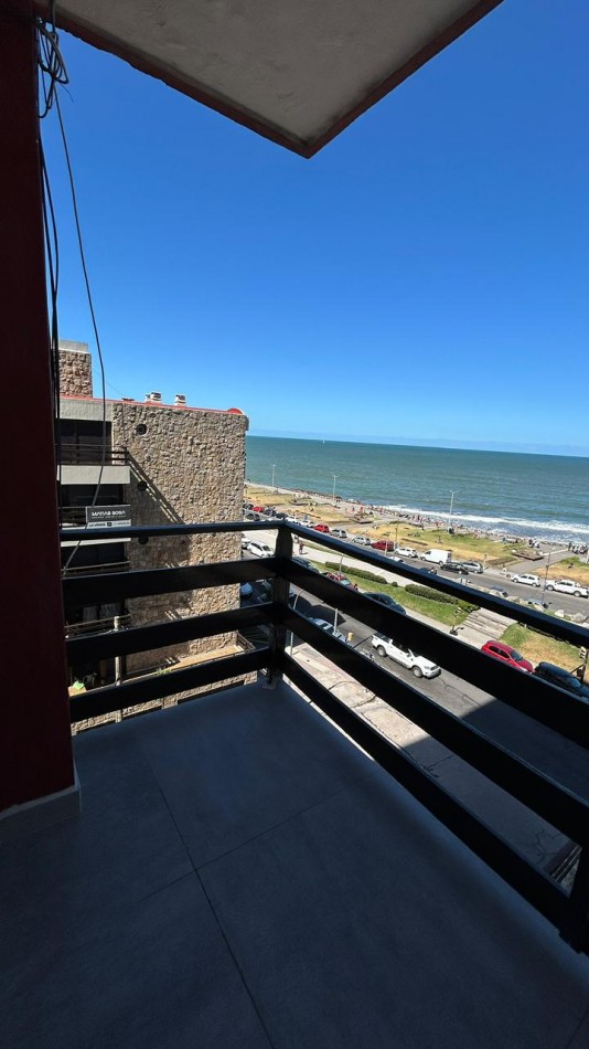 VENTA DEPARTAMENTO 2 AMBIENTES CON DEPENDENCIA Y VISTA AL MAR