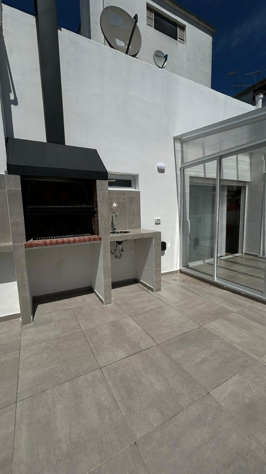 VENTA DEPARTAMENTO 2 AMBIENTES CON QINCHO