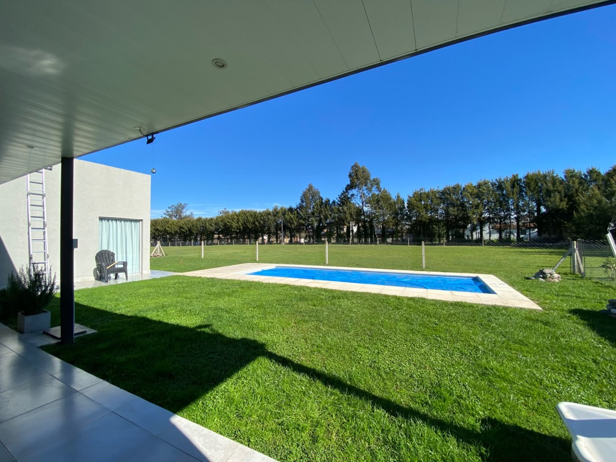 BARRIO PRIVADO TIERRAS DEL MAR - CHALET DE 4 AMBIENTES