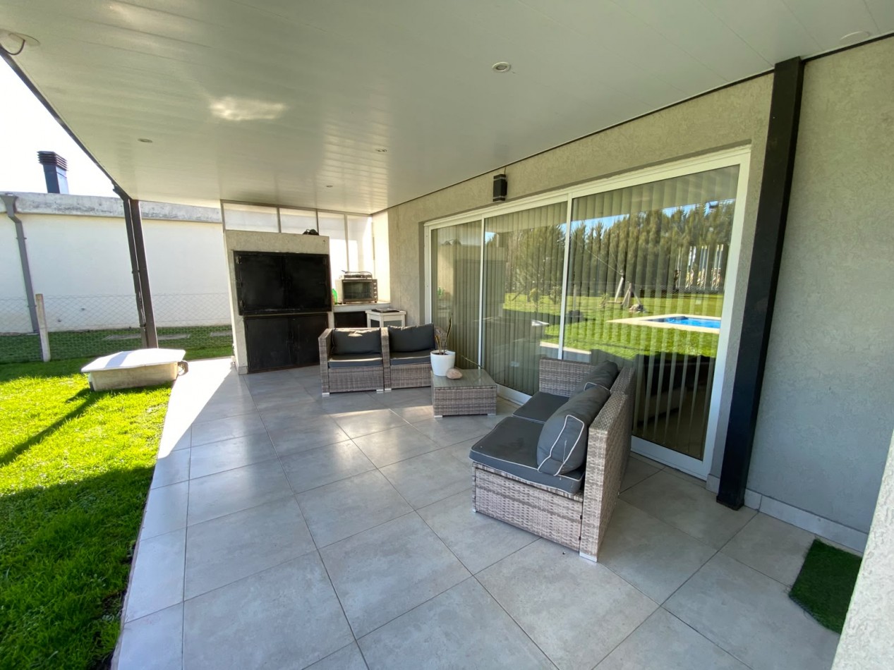 BARRIO PRIVADO TIERRAS DEL MAR - CHALET DE 4 AMBIENTES
