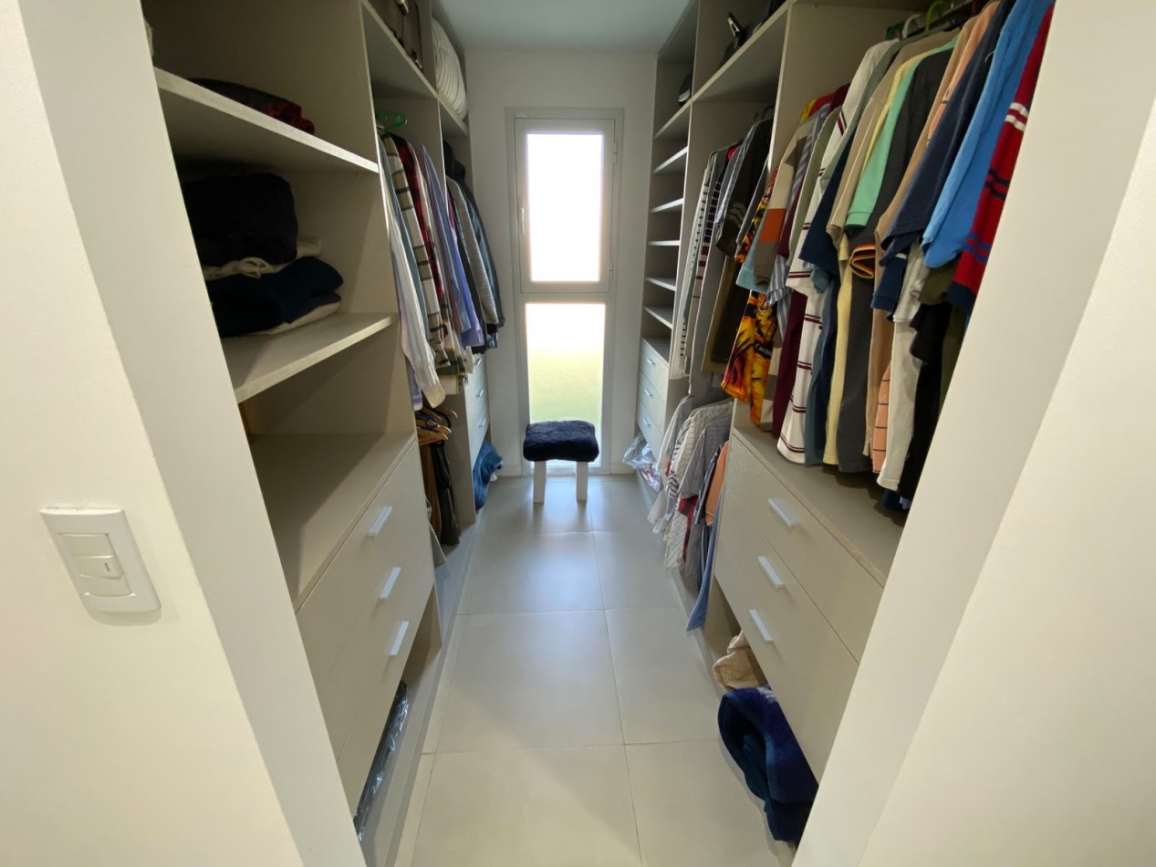 BARRIO PRIVADO TIERRAS DEL MAR - CHALET DE 4 AMBIENTES