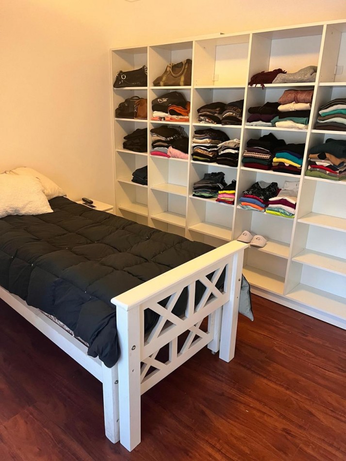 SEMIPISO DE 3 AMBIENTES + DEPENDENCIA | LA PERLA