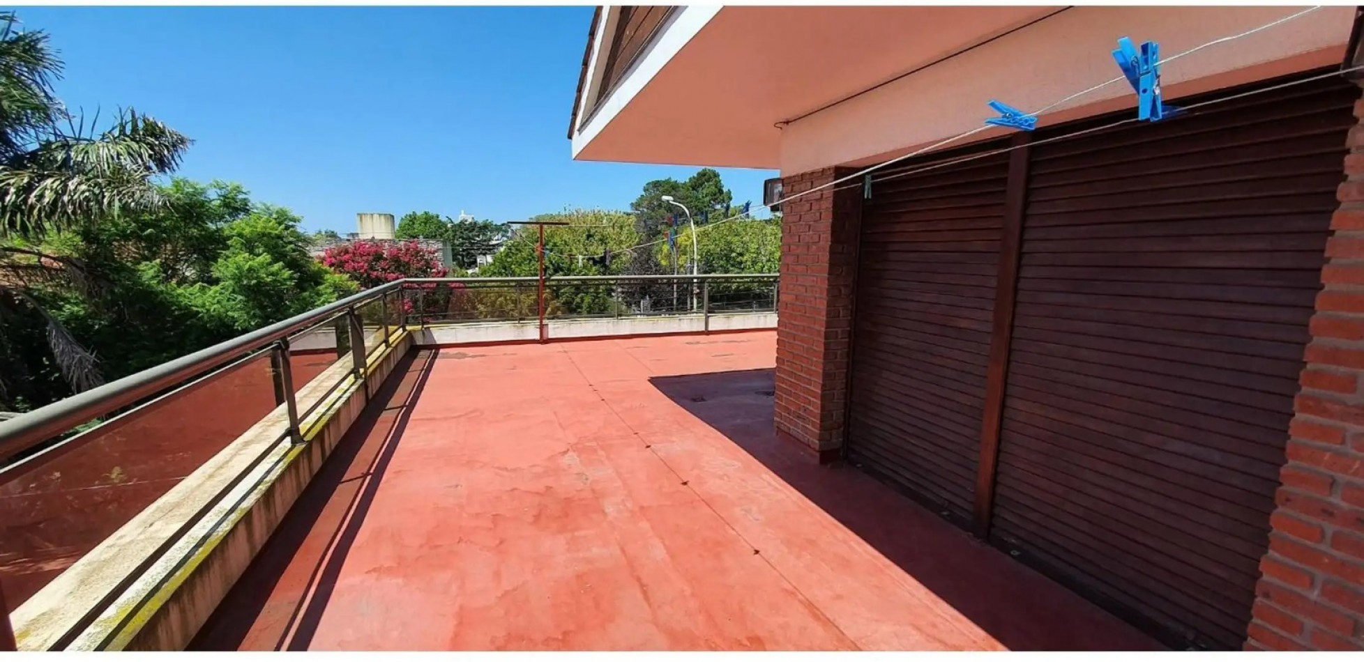 CHALET 7 AMBIENTES - LOS TRONCOS