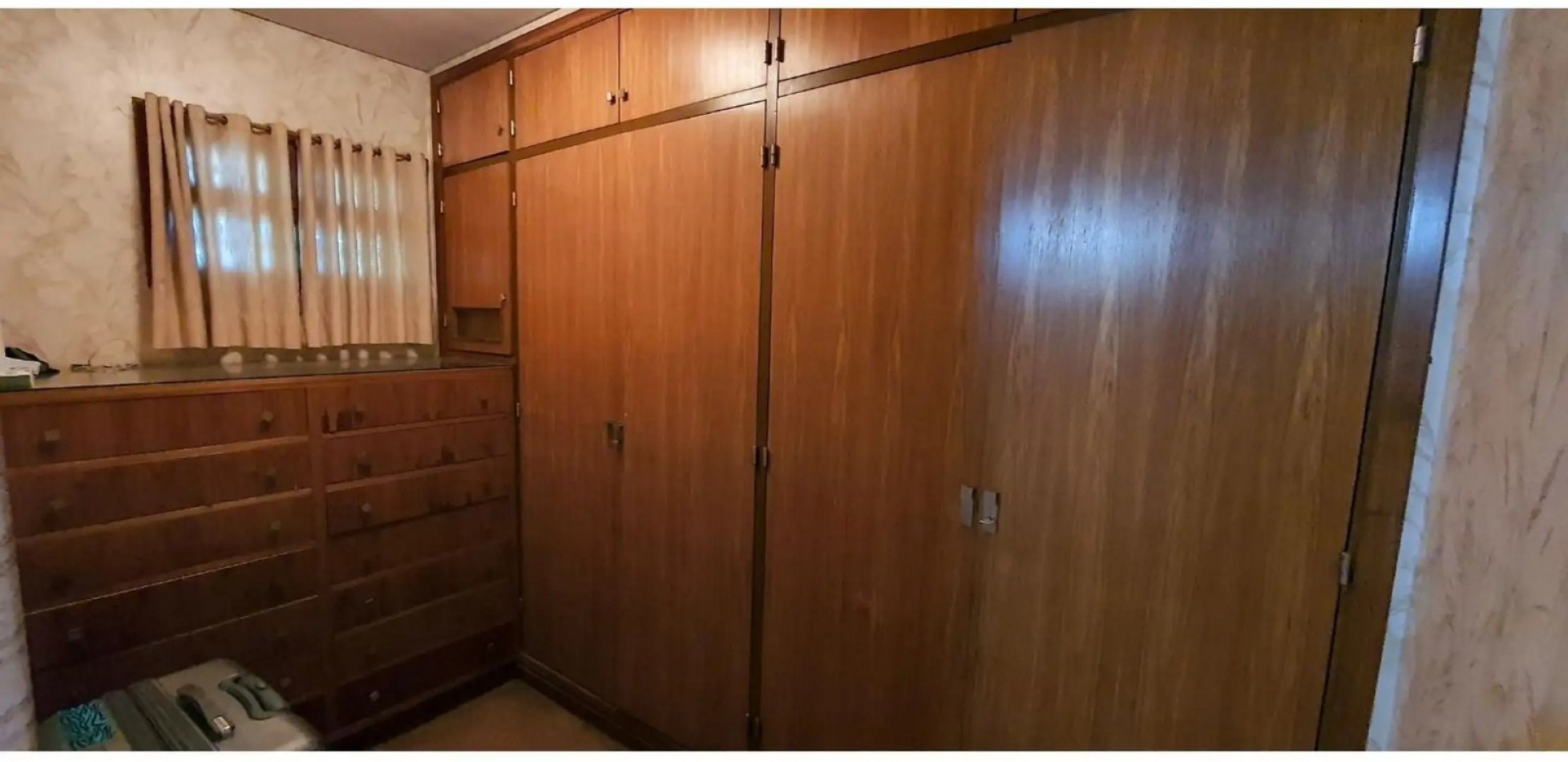 CHALET 7 AMBIENTES - LOS TRONCOS