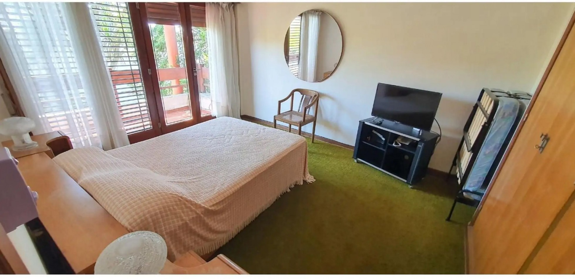 CHALET 7 AMBIENTES - LOS TRONCOS