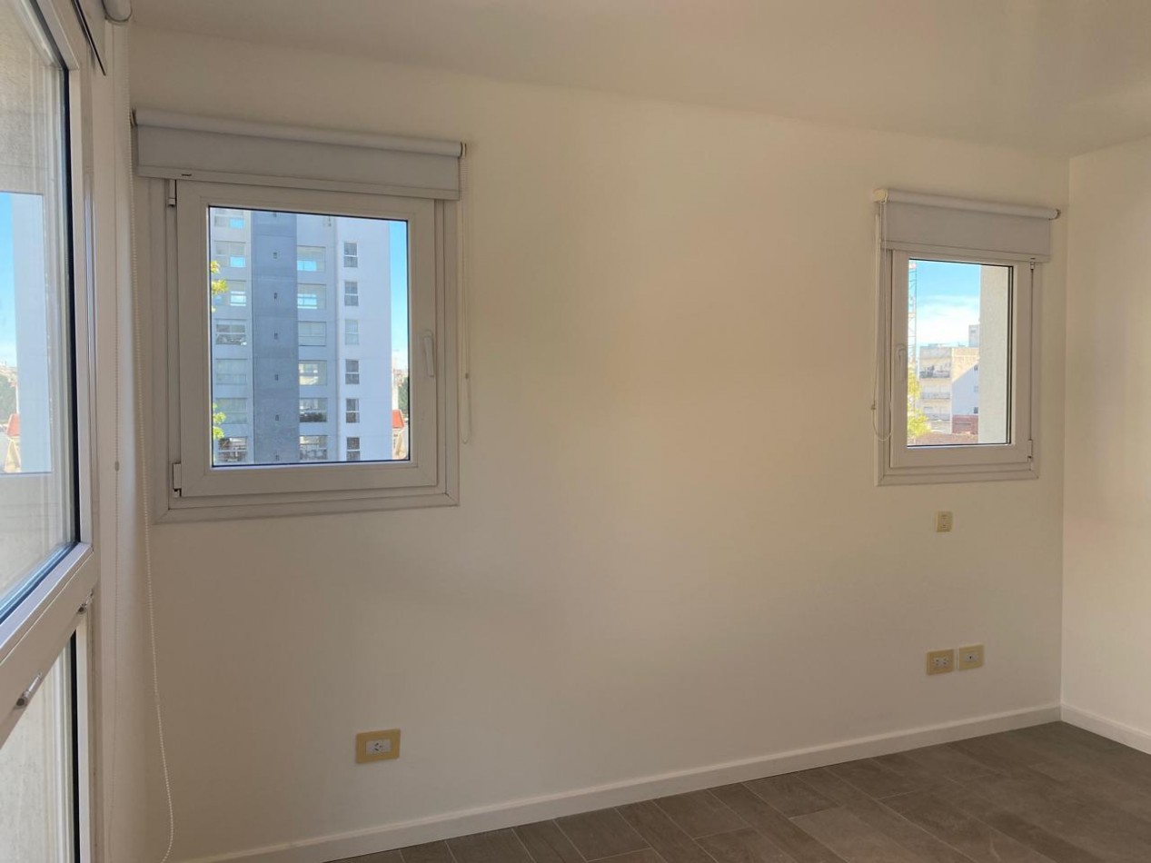 SEMIPISO DE 3 AMBIENTES CON COCHERA - EDIFICIO EL BOGHOS