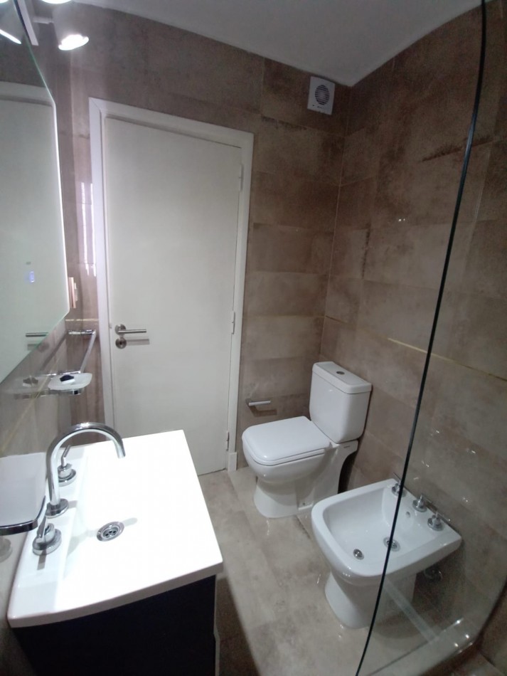 Departamento de 2 Amb. c/dependencias y Balcon terraza, reciclado y amoblado, Centro, Mar del Plata