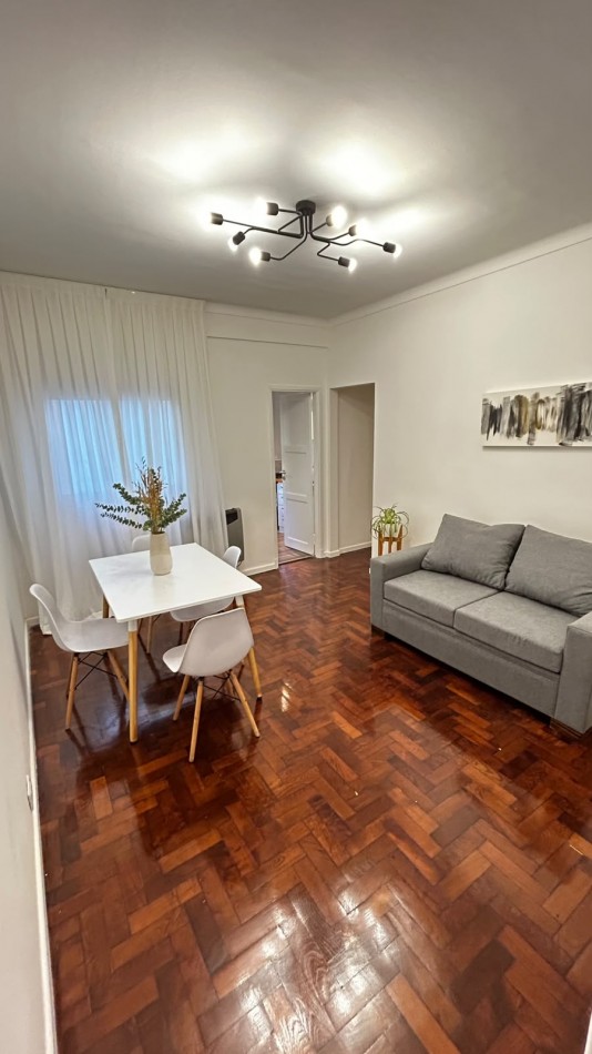 DEPARTAMENTO DE 3 AMBIENTES AL CONTRAFRENTE 