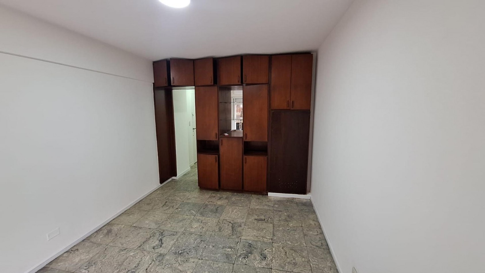 ALQUILER 24 MESES - 2 AMBIENTES A LA CALLE