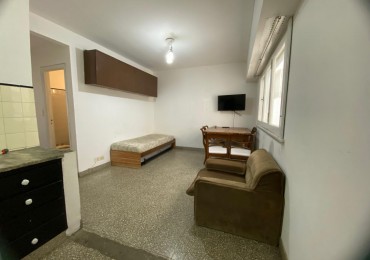 DEPARTAMENTO 2 AMBIENTES - BROWN 1400