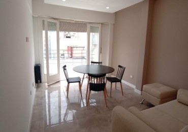Departamento de 2 Amb. c/dependencias y Balcon terraza, reciclado y amoblado, Centro, Mar del Plata